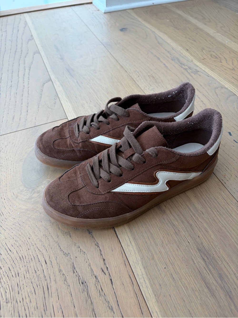 Women’s Brown Suede Casual Sneakers with White Accent